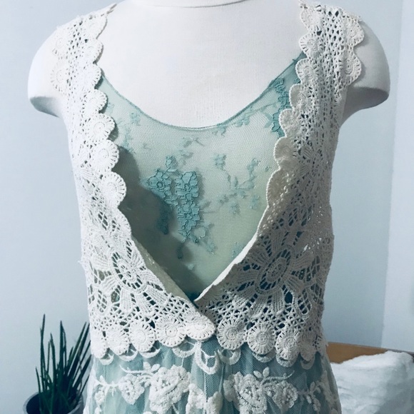 VINTAGE DESIGN LACE MINT DRESS W/VEST - Picture 5 of 14